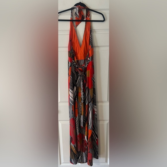 NWOT Women’s MUSE Halter Maxi Dress Floral Print Tropical Beach  Dress. Size 14. - Picture 4 of 7